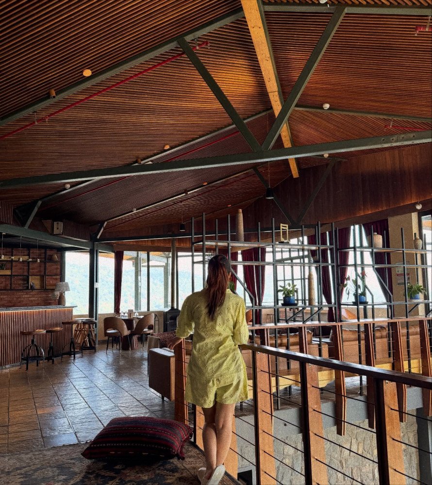 Luxury Hotel Escorts in Jaipur | 5-Star Companions | 24/7 Discreet Service  Thumbnail 2