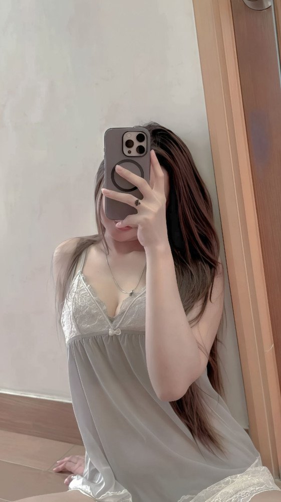 Exotic Russian beauty providing high-class companionship and unforgettable . Main Image